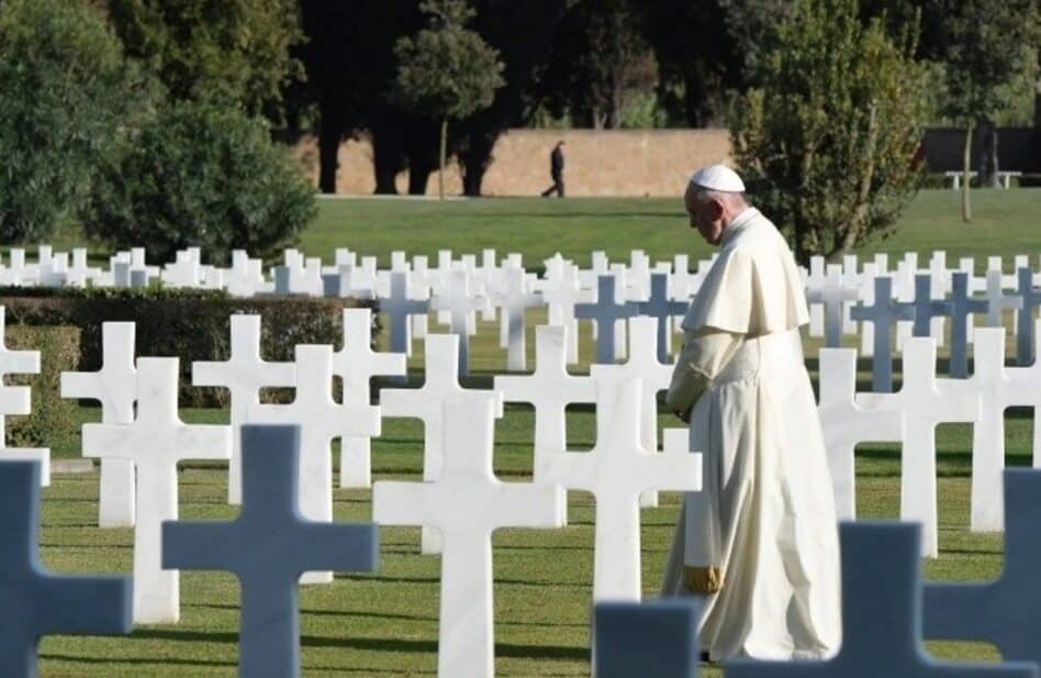 Proponen usar a difuntos como composta: ¿Qué dice la Iglesia?