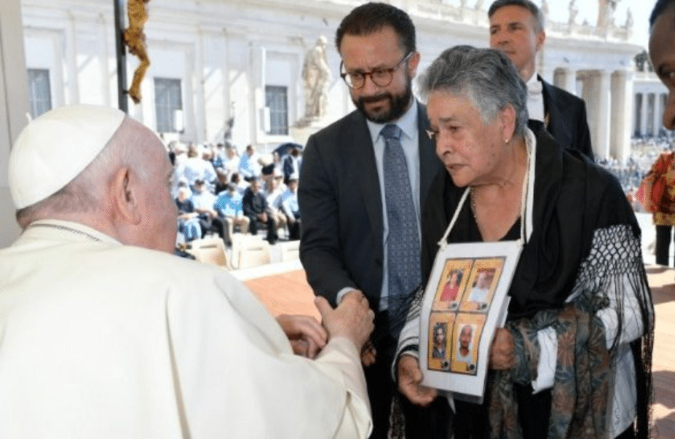 La mexicana influyente que pidió al Papa rezar por las madres buscadoras