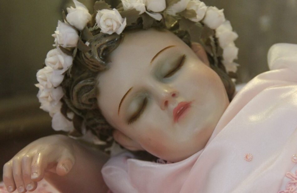 Oracion a la Virgen María de niña (Divina Infantita) para pedir por los niños