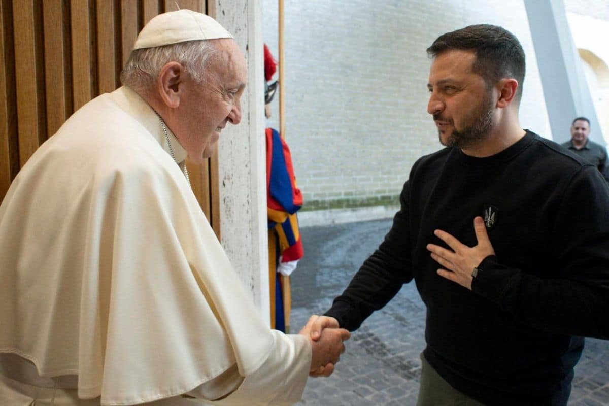 Zelenski visita al Papa Francisco y le lleva el ‘lamento’ de los ucranianos