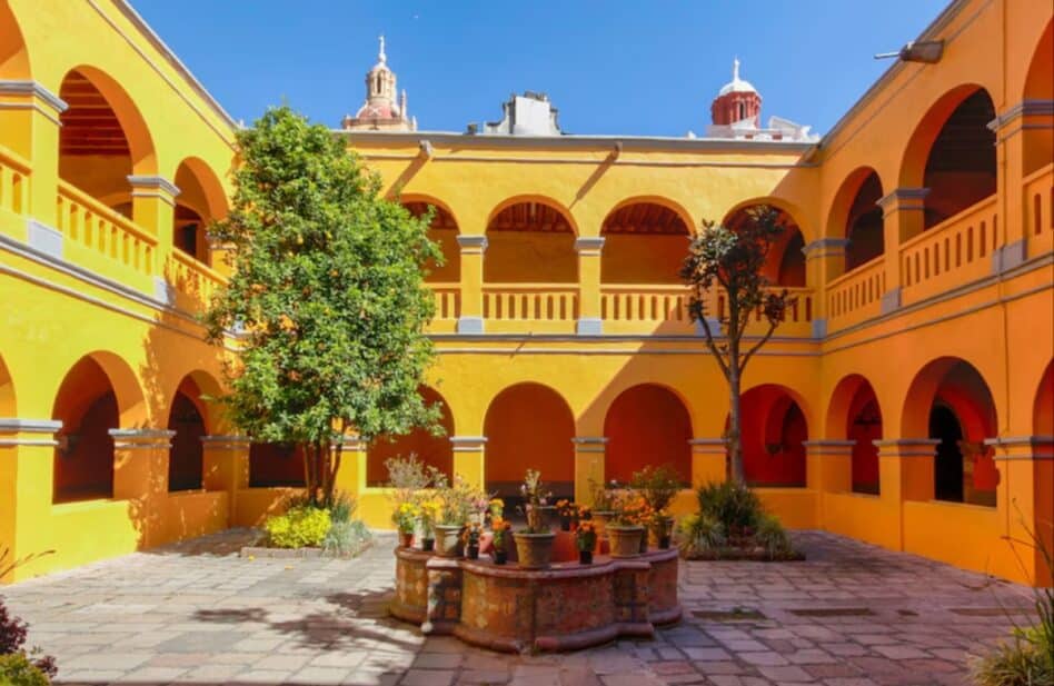 ¿A qué lugar de la CDMX se le conoce como el 'pequeño Vaticano'?