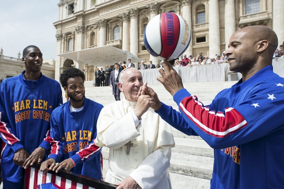 Papa Francisco: “básquetbol, el deporte que se juega mirando al cielo”