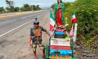 Ciclista con discapacidad cruza México para mostrarle a los jóvenes que no hay imposibles