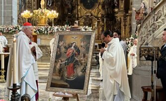La Virgen Desatanudos tiene un nuevo hogar en la Catedral de México