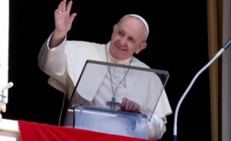 Dar gracias a Dios, el Papa explica qué pasa si no somos agradecidos