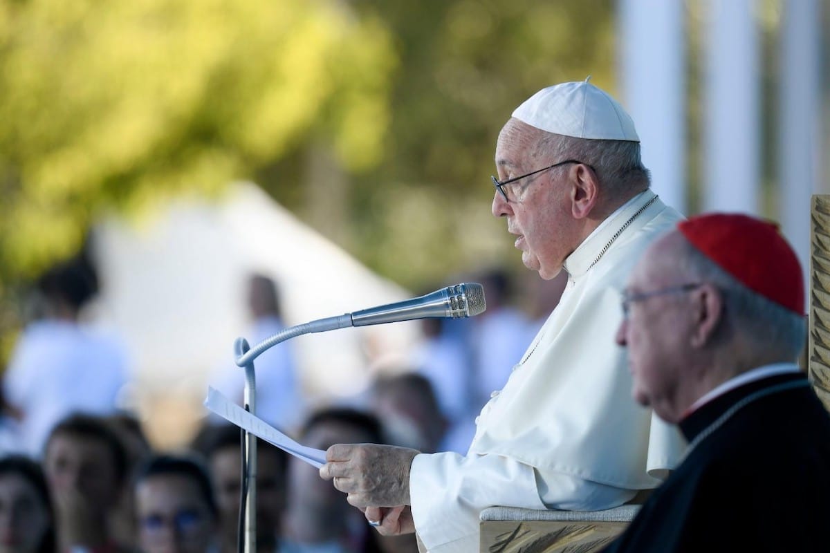 “¿Les da asco la pobreza?”, el duro cuestionamiento del Papa a los jóvenes