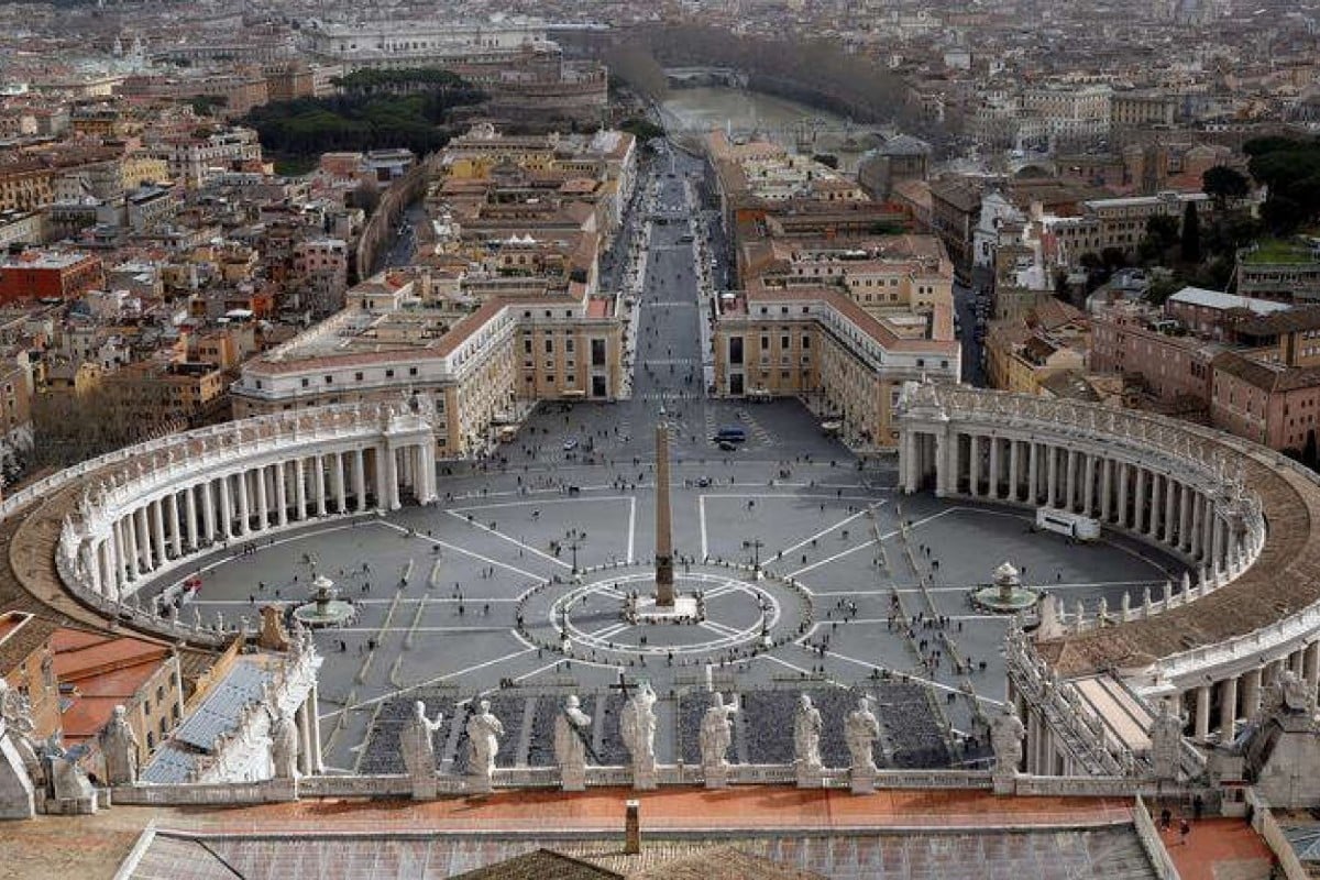 ¿Te gustaría vivir y trabajar en el Vaticano? ¡Esto es lo que debes saber!