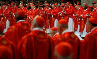 Colegio Cardenalicio actualizado: en un cónclave ellos elegirían al Papa