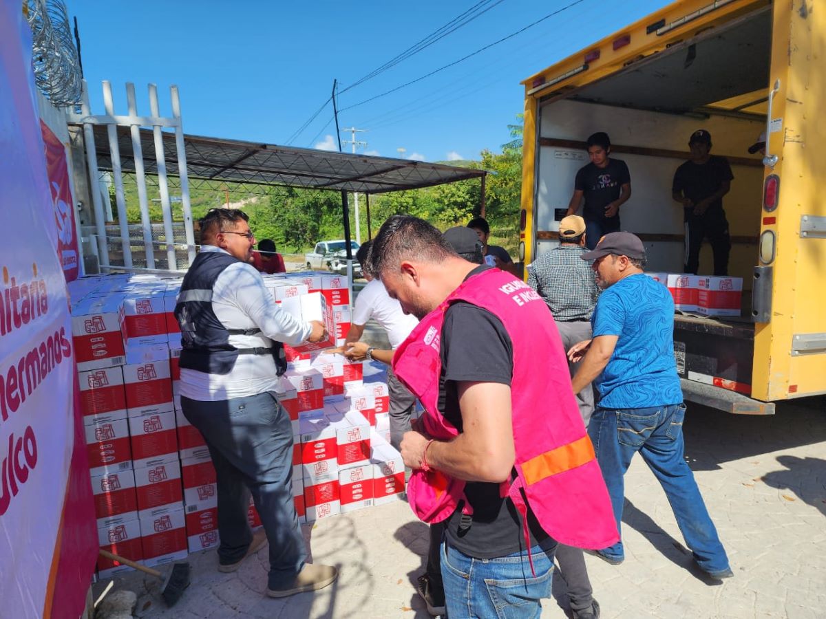 Centros de acopio en la CDMX para ayudar a los damnificados de Acapulco