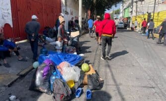 La Iglesia llama a frenar los desalojos forzados de migrantes y pide una solución integral