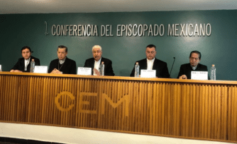 Iglesia de México da su palabra de no abandonar a los damnificados de Acapulco
