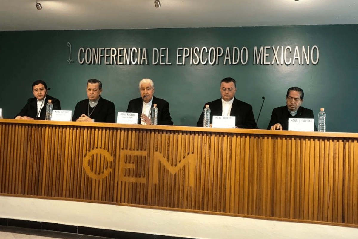 Iglesia de México da su palabra de no abandonar a los damnificados de Acapulco