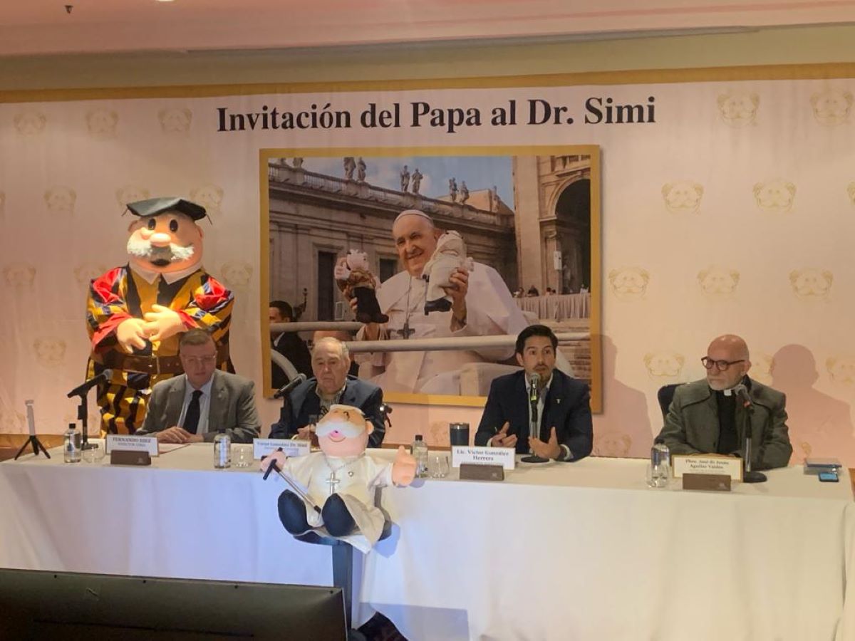Venderán el “Simi Papa” en México y el Vaticano para apoyar a los discapacitados
