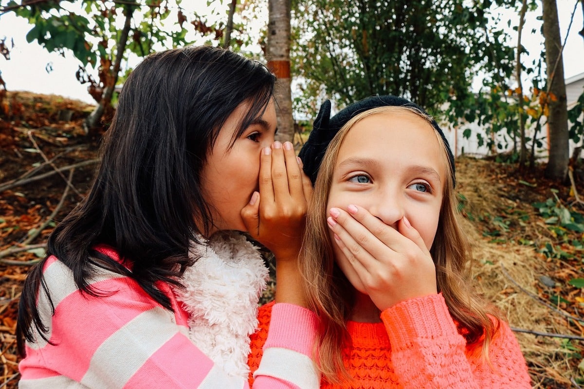 5 consejos para que tus hijos adolescentes eviten las amistades tóxicas