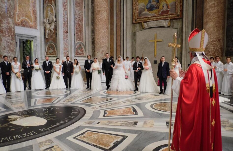 ¿Recién casados? Así pueden recibir la bendición del Papa Francisco en persona
