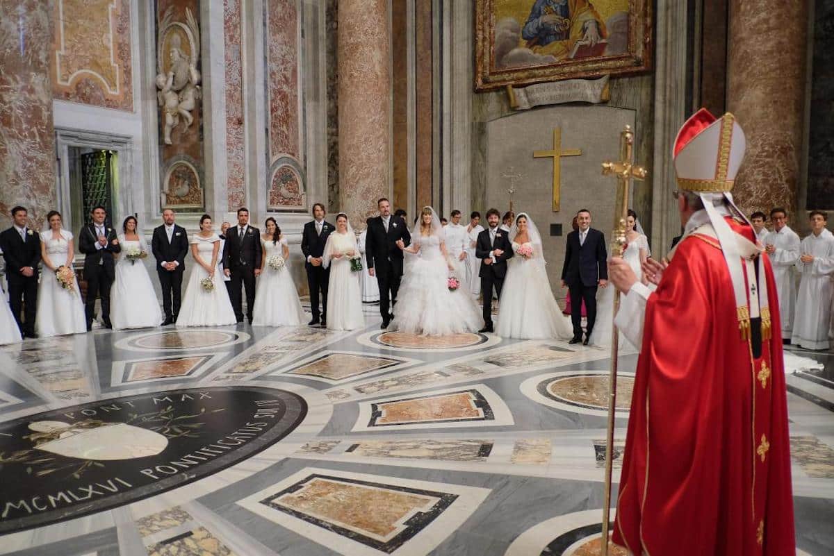 ¿Recién casados? Así pueden recibir la bendición del Papa Francisco en persona