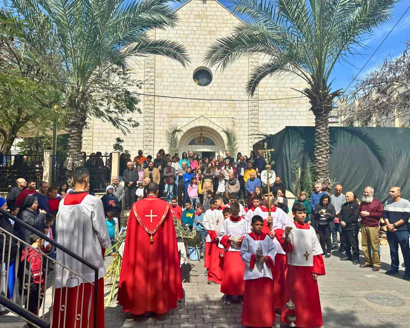 En medio de la Guerra, católicos celebran el Domingo de Ramos en Gaza
