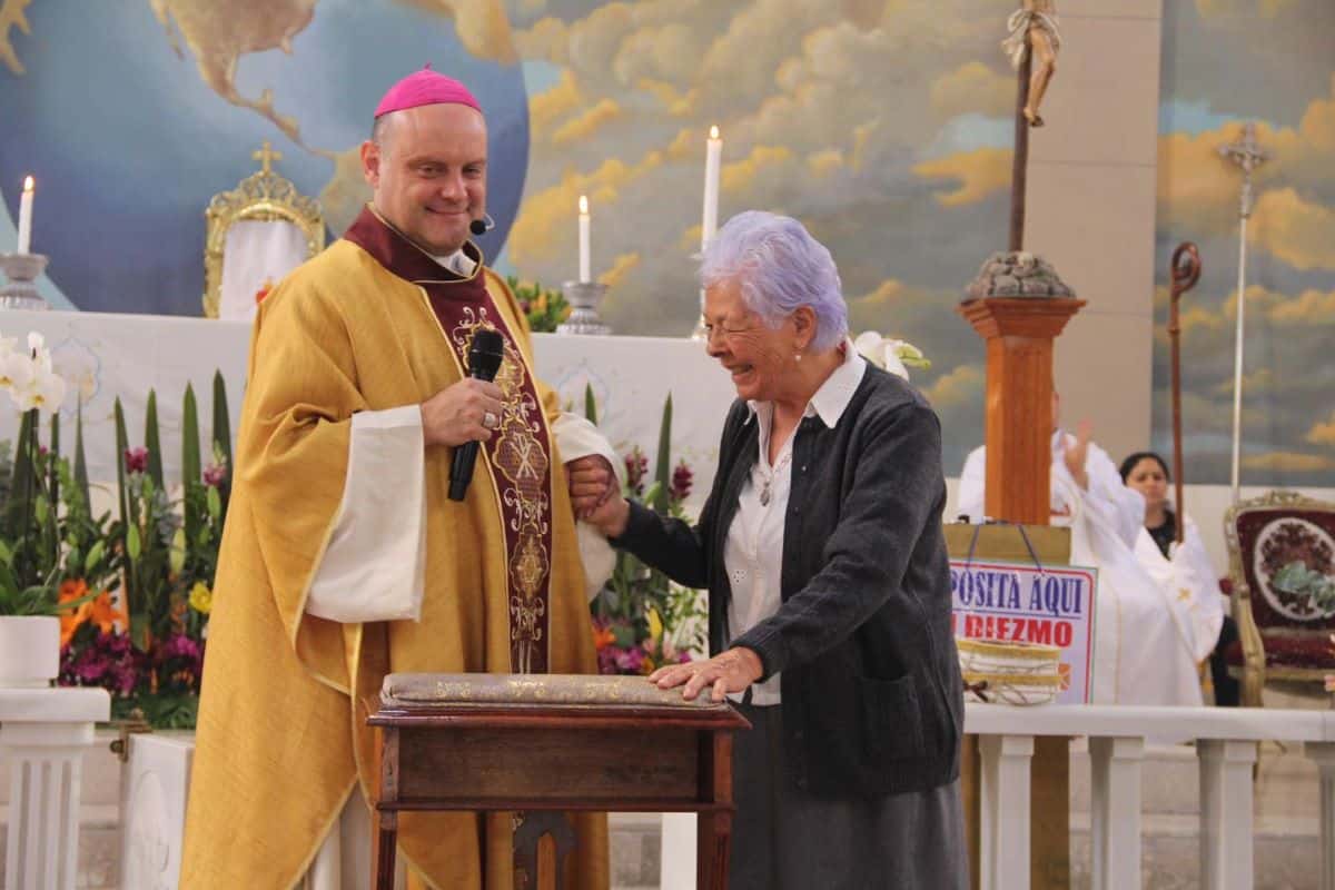 Madre Paula: 75 años consagrada a Dios y 35 de apoyar a mujeres vulnerables