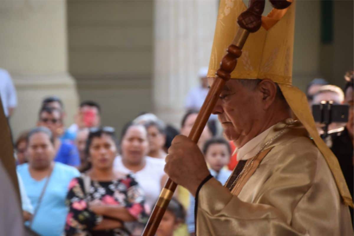 ¿Quién es Monseñor Salvador Rangel? El obispo valiente de Chilpancingo