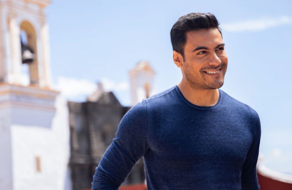 Del seminario a los escenarios, pero siempre con Dios: Carlos Rivera revela el secreto de todos sus éxitos