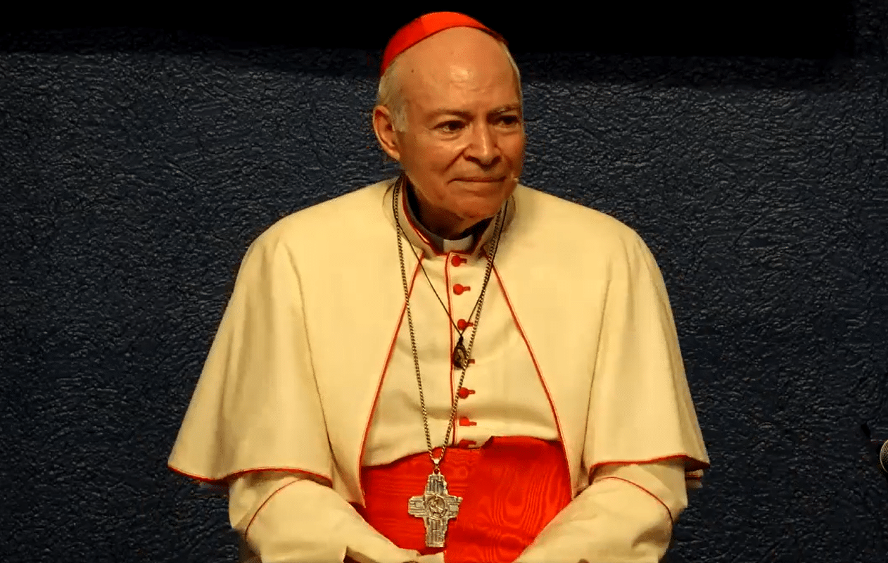 VIDEO | El Cardenal Carlos Aguiar se conmueve al recordar la conversión de un victimario: “Nunca se me olvidará”