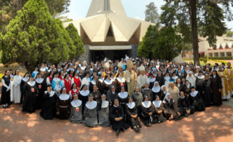 Monjas presentan sus compromisos por la paz en México y las elecciones