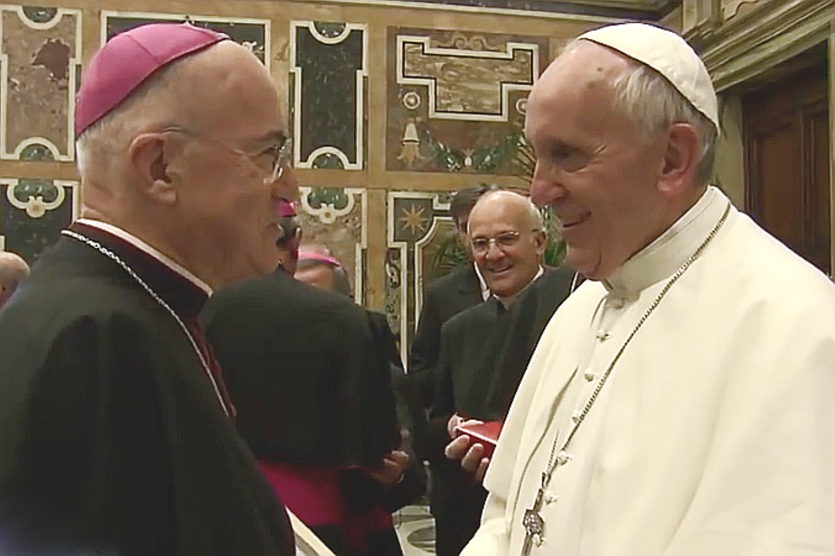 ¡Ya es oficial!: el arzobispo Viganò está excomulgado por sus ataques al Papa