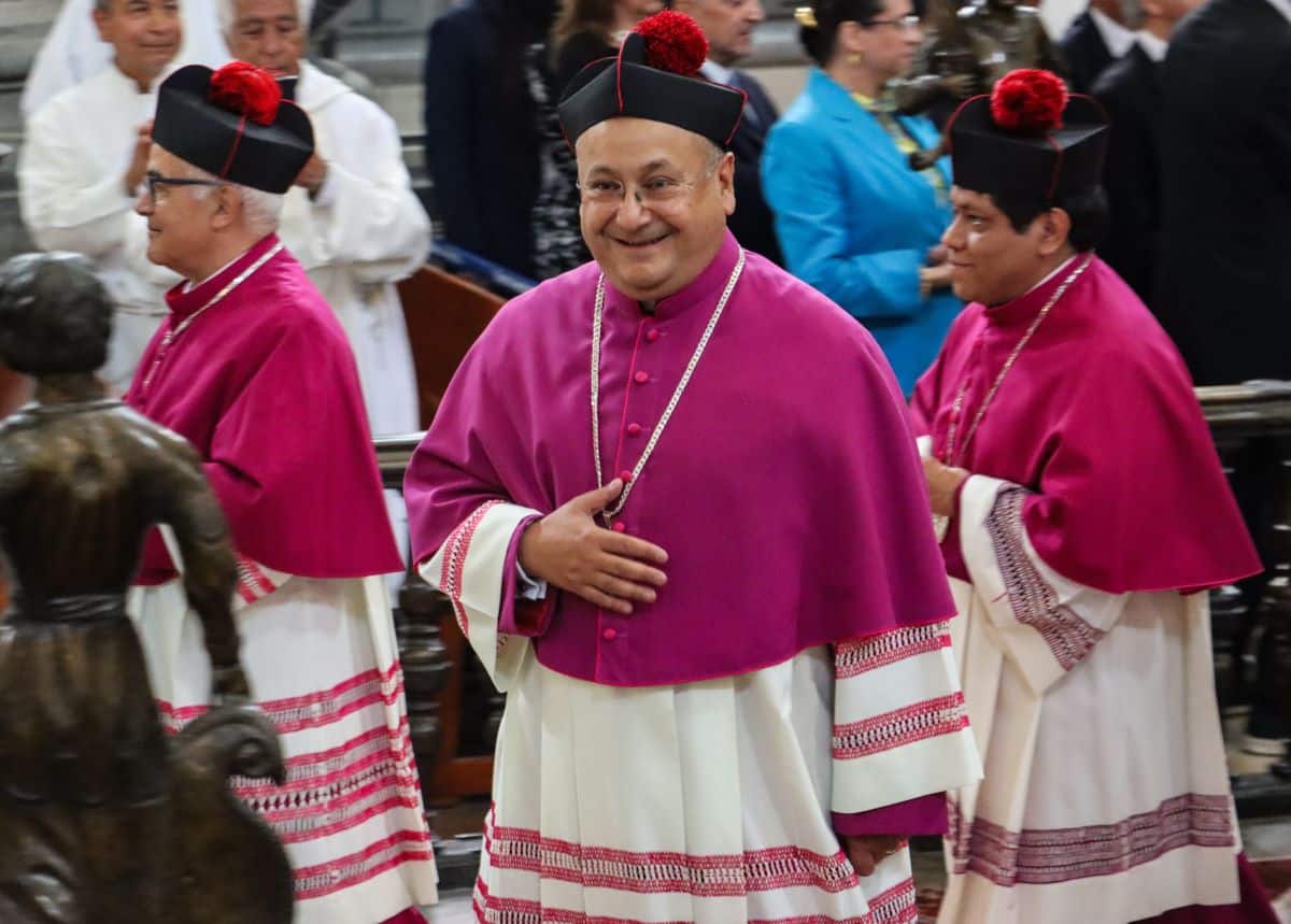 ¿Quién es el padre Antonio Carballo, nuevo rector de la Catedral Metropolitana de la CDMX?