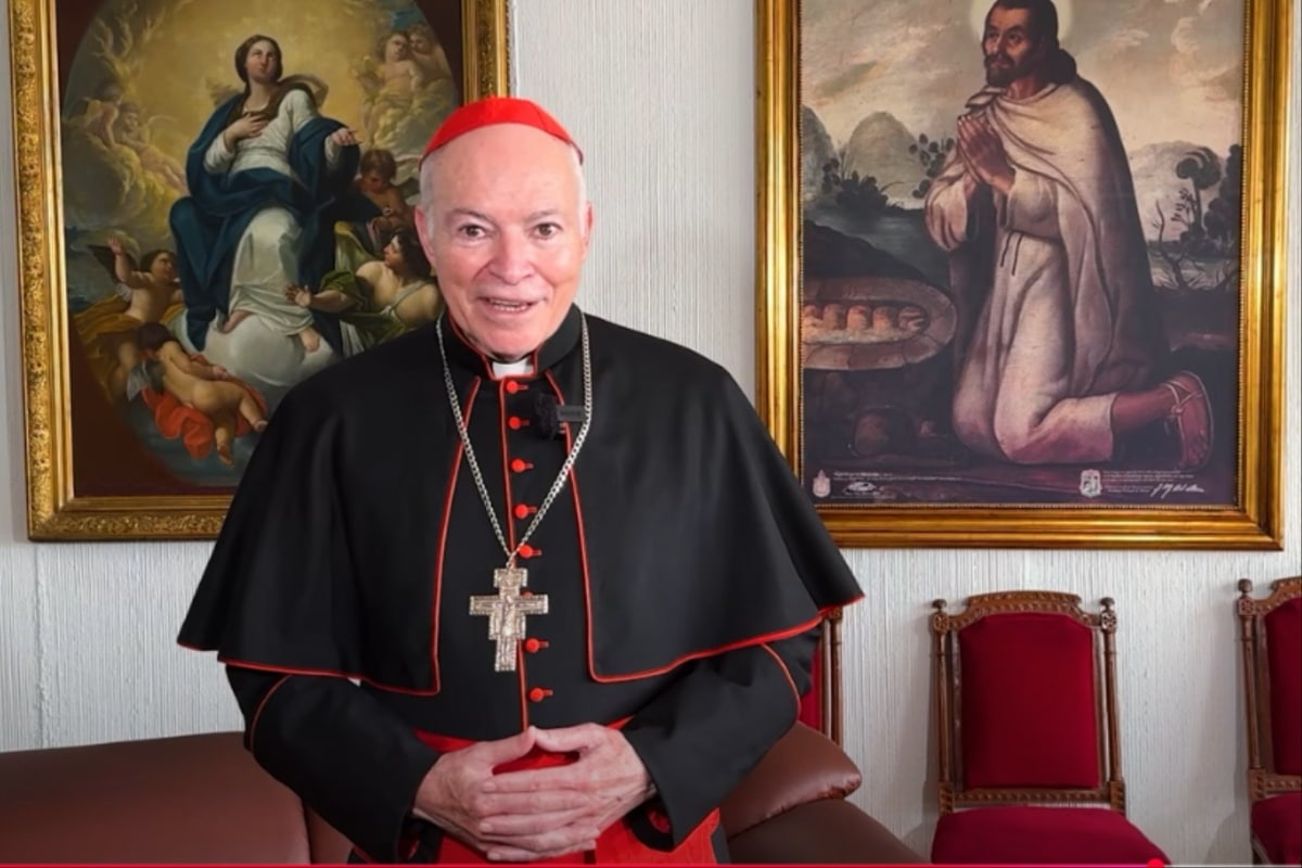 Cardenal Carlos Aguiar envía mensaje de Navidad 2024 e invita a participar en el Año Jubilar