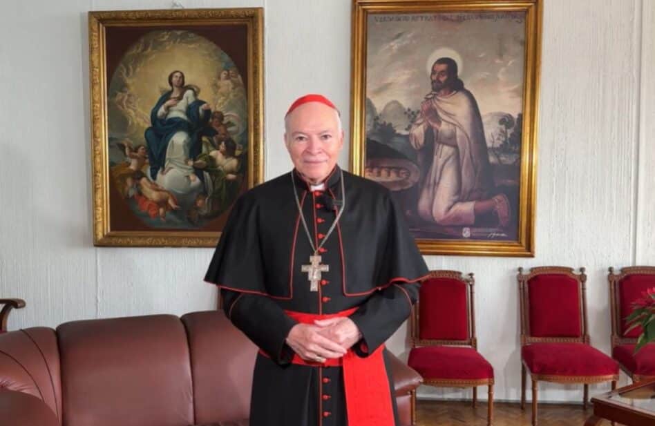 Cardenal Aguiar envía mensaje de Año Nuevo: "Que la Iglesia sea la luz que alumbre el 2025"