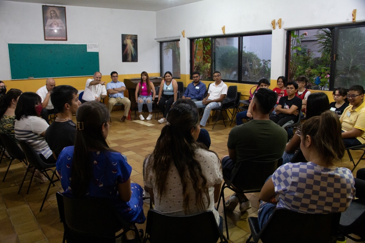 Iglesia lanza curso para prevenir la violencia sexual en parroquias: ¿cuándo y cómo inscribirse?