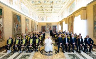 La increíble liga de fútbol del Vaticano: sacerdotes, guardias suizos y un “mundial” propio