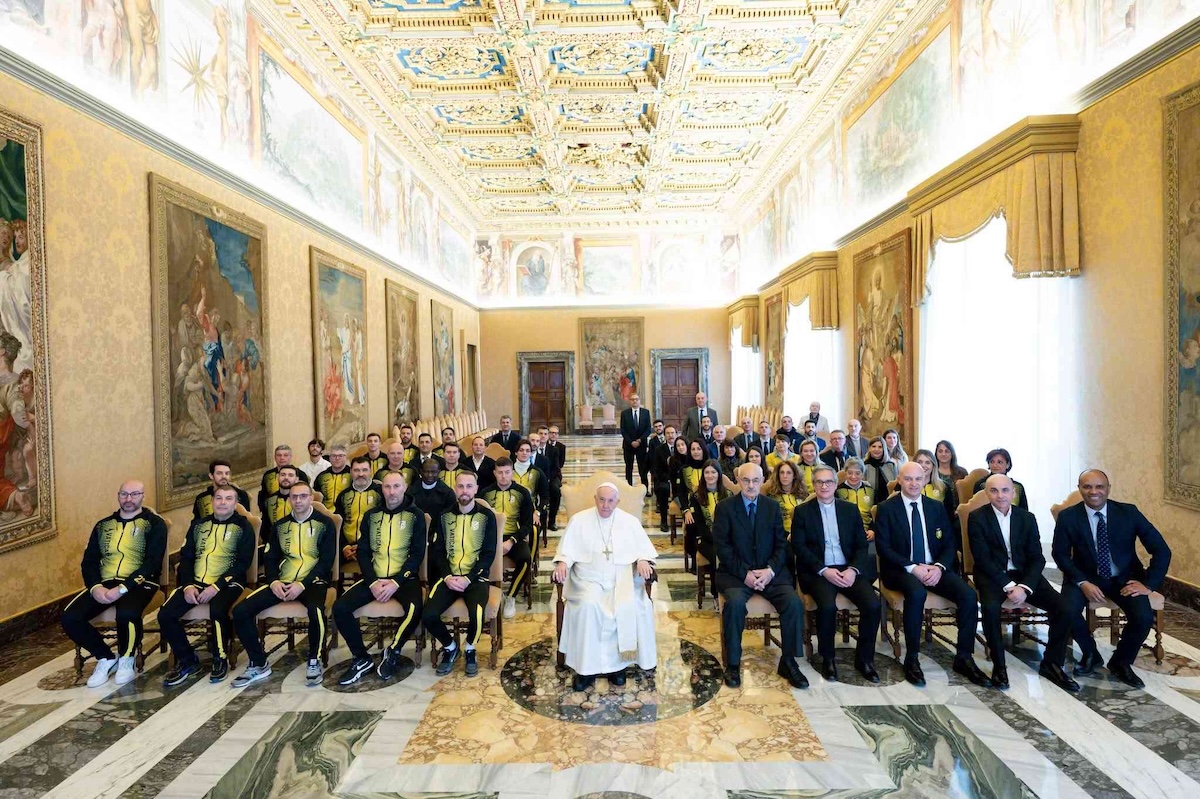 La increíble liga de fútbol del Vaticano: sacerdotes, guardias suizos y un “mundial” propio