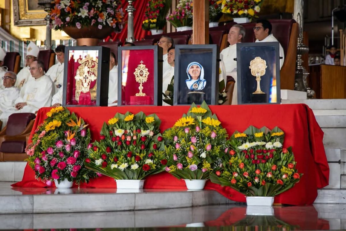 Reliquias de la Santa Cruz de Cristo y de tres  santos recorrerán parroquias de la CDMX