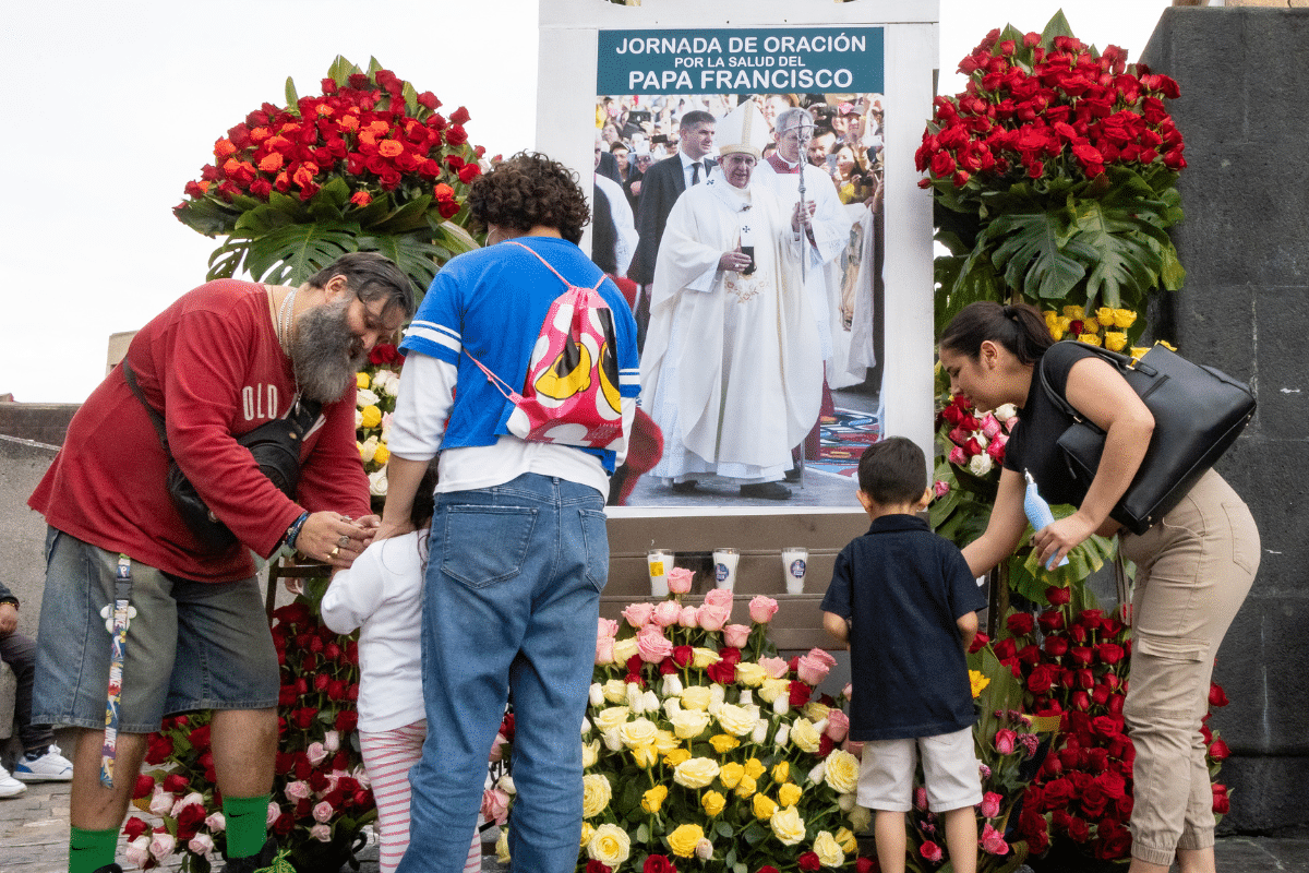 Oremos por la salud del Papa Francisco