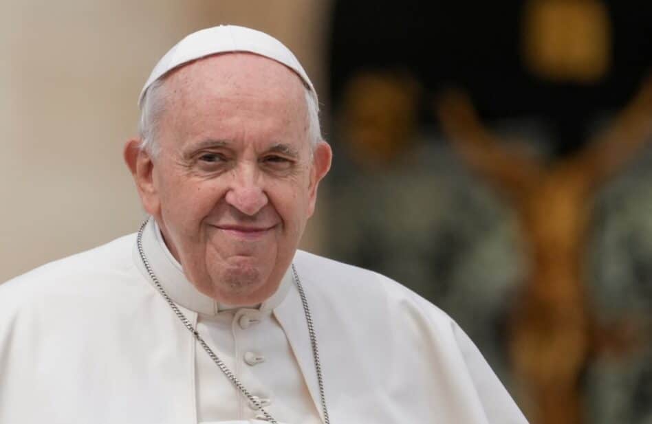 El Papa Francisco será dado de alta del hospital y aparecerá en público el domingo