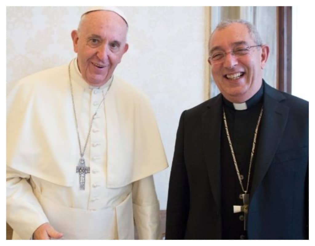 El Papa Francisco y el Cardenal Angelo de Donatis. Foto: Especial