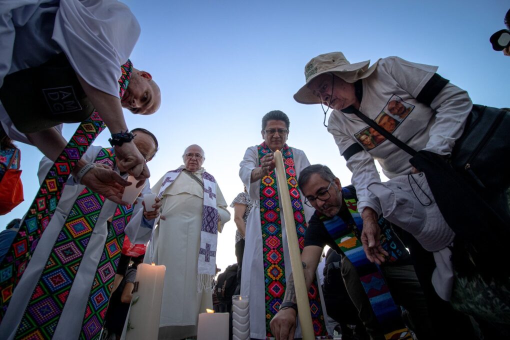 El padre Jorge Atilano participó en la Vigilia. Foto: DLF