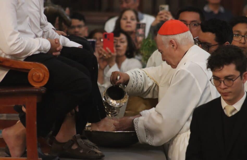 Cardenal Aguiar lavará los pies a familias buscadoras, migrantes y familiares de víctimas del suicidio