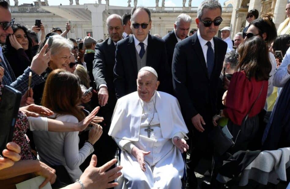 Papa Francisco: "La enfermedad es una escuela de amor y esperanza"