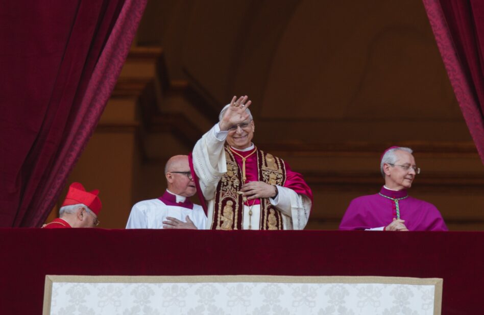 ¿Por qué no debemos comparar a los papas?