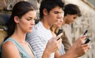 Violencia juvenil: causas y cómo prevenirla desde casa