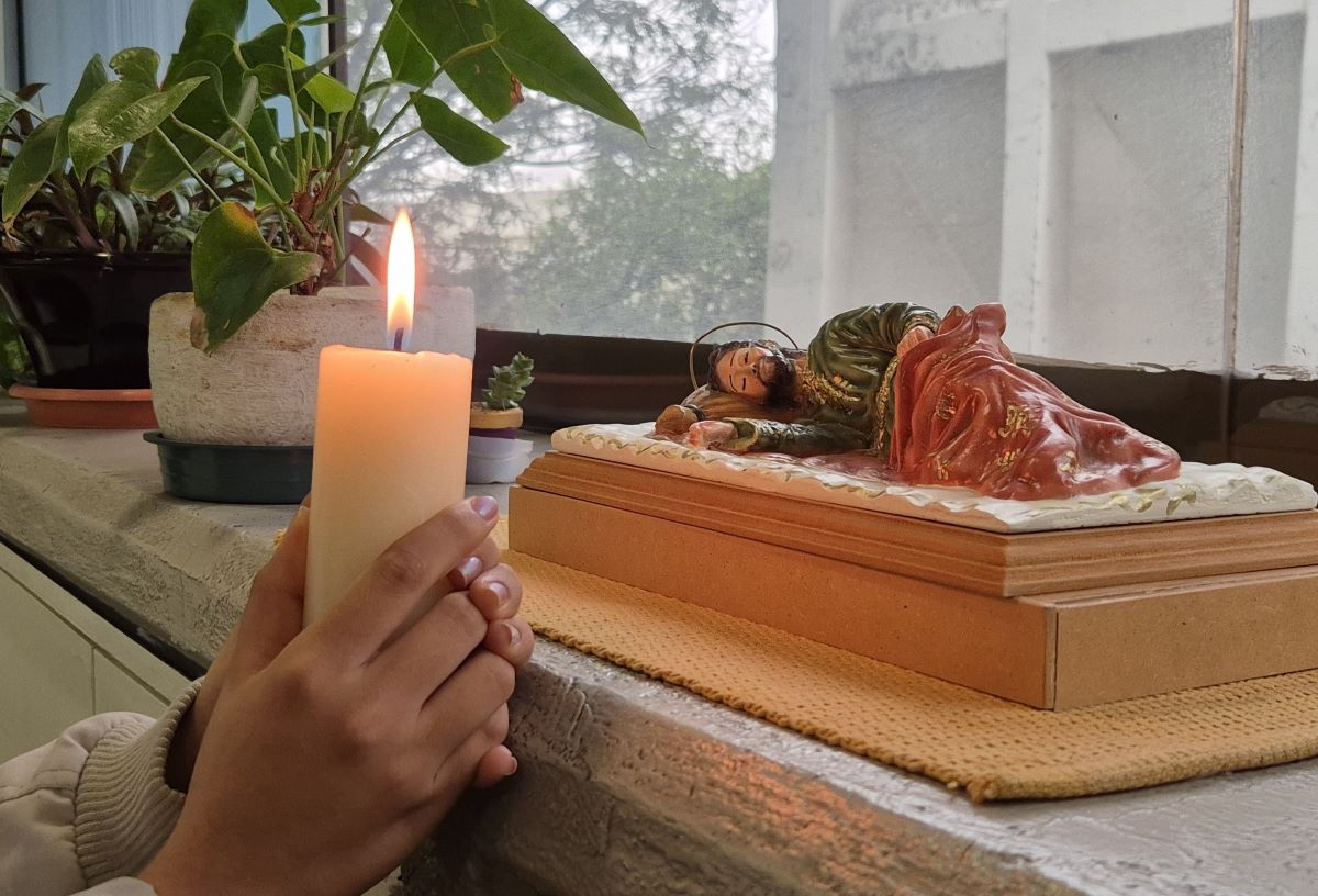 ¿Cómo pedir la intercesión de un santo sin caer en supersticiones?