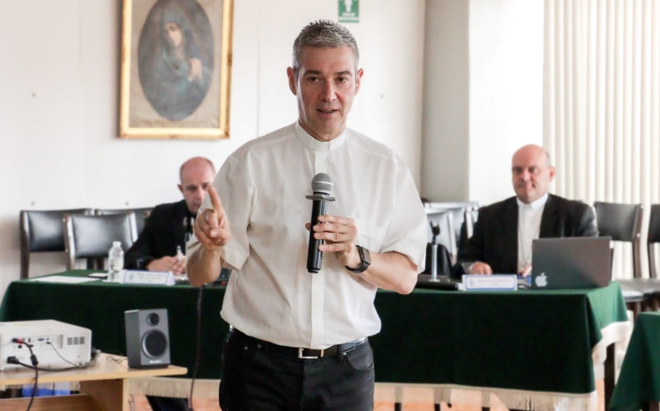 Acabar con los abusos en la Iglesia, prioridad del Papa: Mons. Jordi, el "Agente 007 del Vaticano"