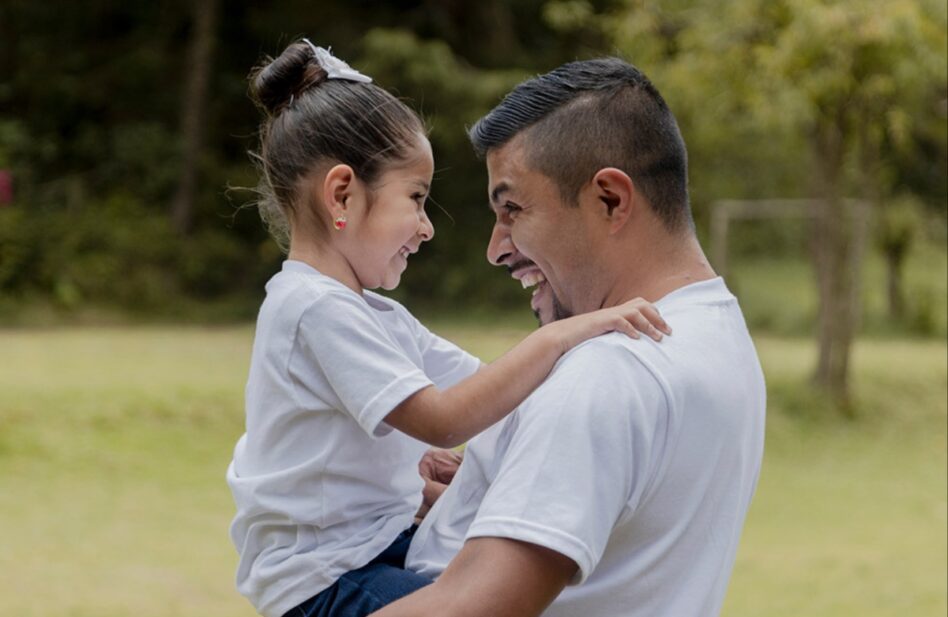 Día del padre: Oremos por los que están, los que se fueron, los ausentes