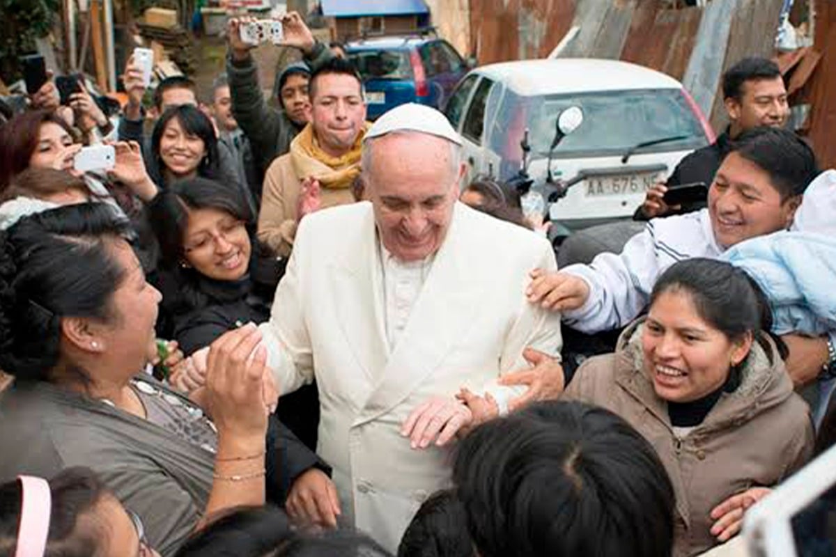 "Los pobres al Papa, del Papa al mundo": la obra que da voz a los más vulnerables