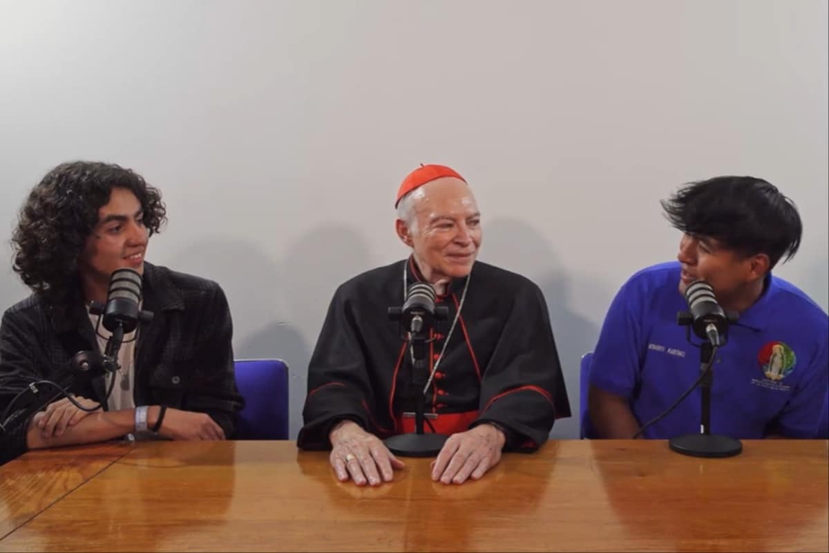 “Escuchamos, no juzgamos”: Cardenal Aguiar estrena podcast de Desde la fe para jóvenes