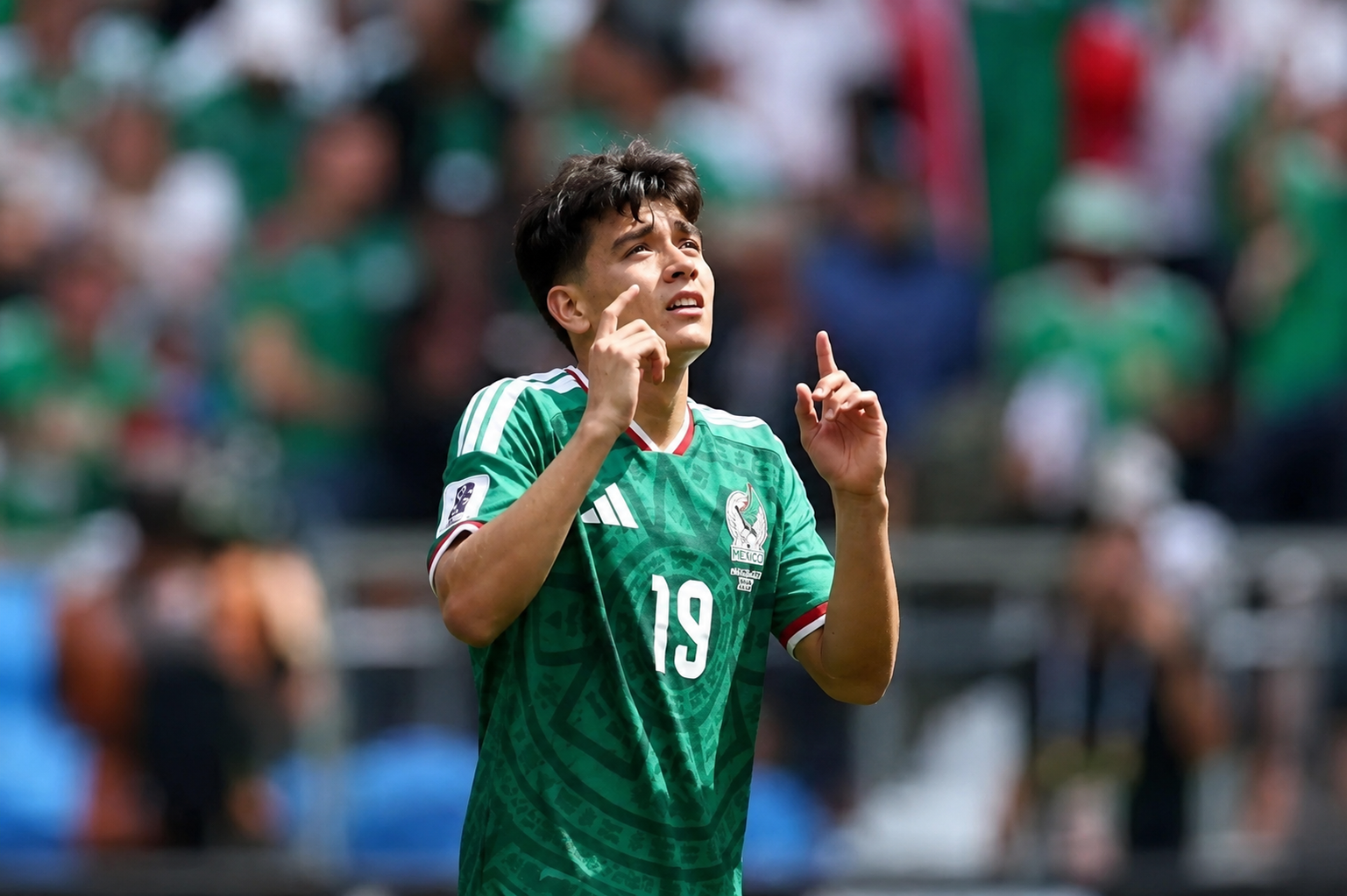 ¿Qué significa la frase "Los tiempos de Dios son perfectos" que compartió Gilberto Mora?