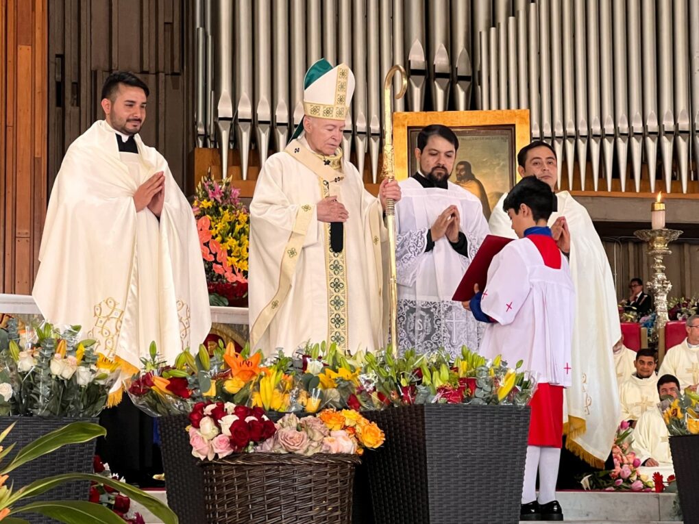 monaguillos