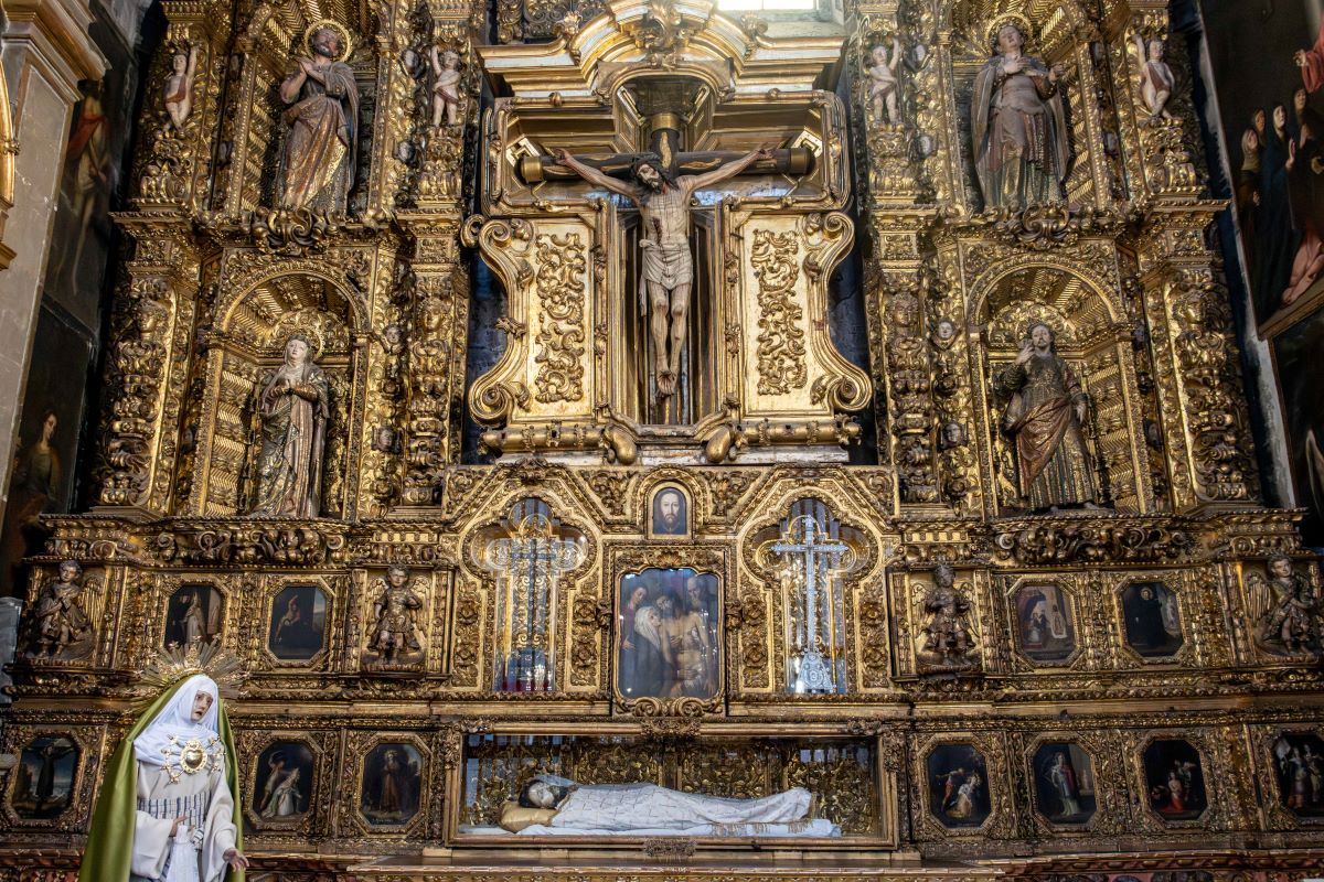 La Capilla de las reliquias de la Catedral Metropolitana: el reposo final de 200 santos y mártires